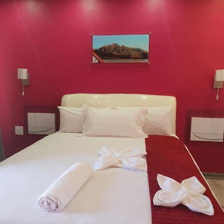 Joy Guest House-Seapoint Maseru Eksteriør billede